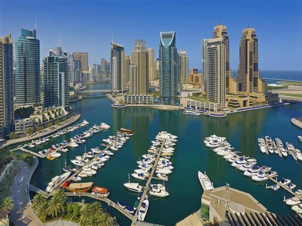Pirates Bay Ostello Dubai Esterno foto