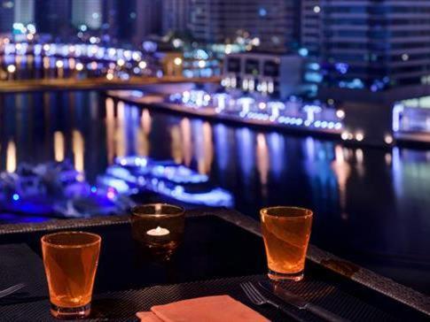 Pirates Bay Ostello Dubai Esterno foto